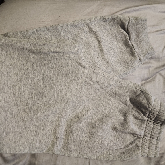 Adidas Gray Joggers Youth Size M 10/12 - Picture 5 of 6